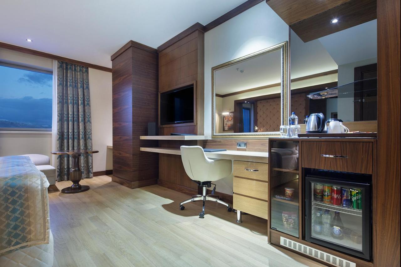 Grand Millennium Konya Hotel Екстериор снимка